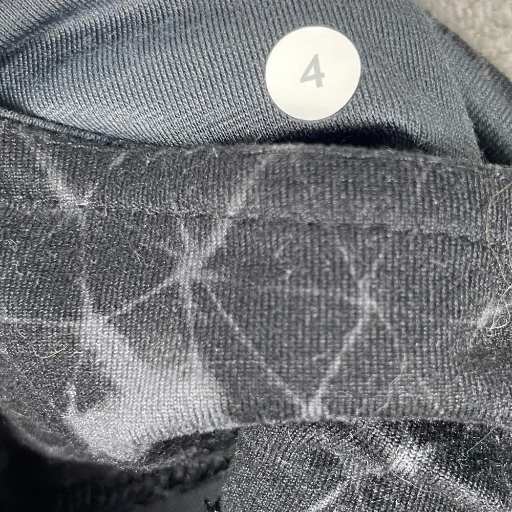 Lululemon Leggings Womens 4 Wunder Under Crop II Full-On Luon Star Crushed Gym - Picture 9 of 9